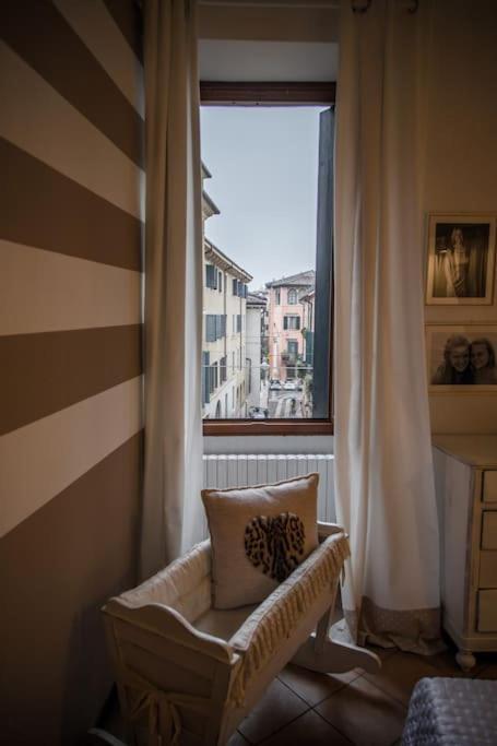 Piazza Erbe Luxury Apartment Verona Exterior photo